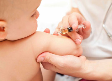 VACCINI: PROTEZIONE O RISCHIO?